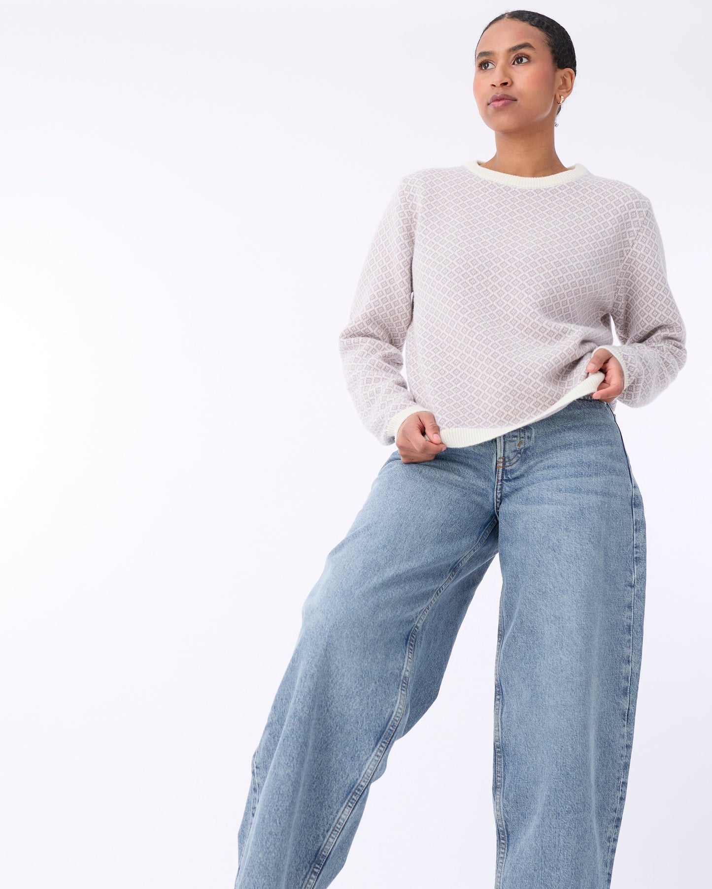 Strikkegenser i pastellfarger