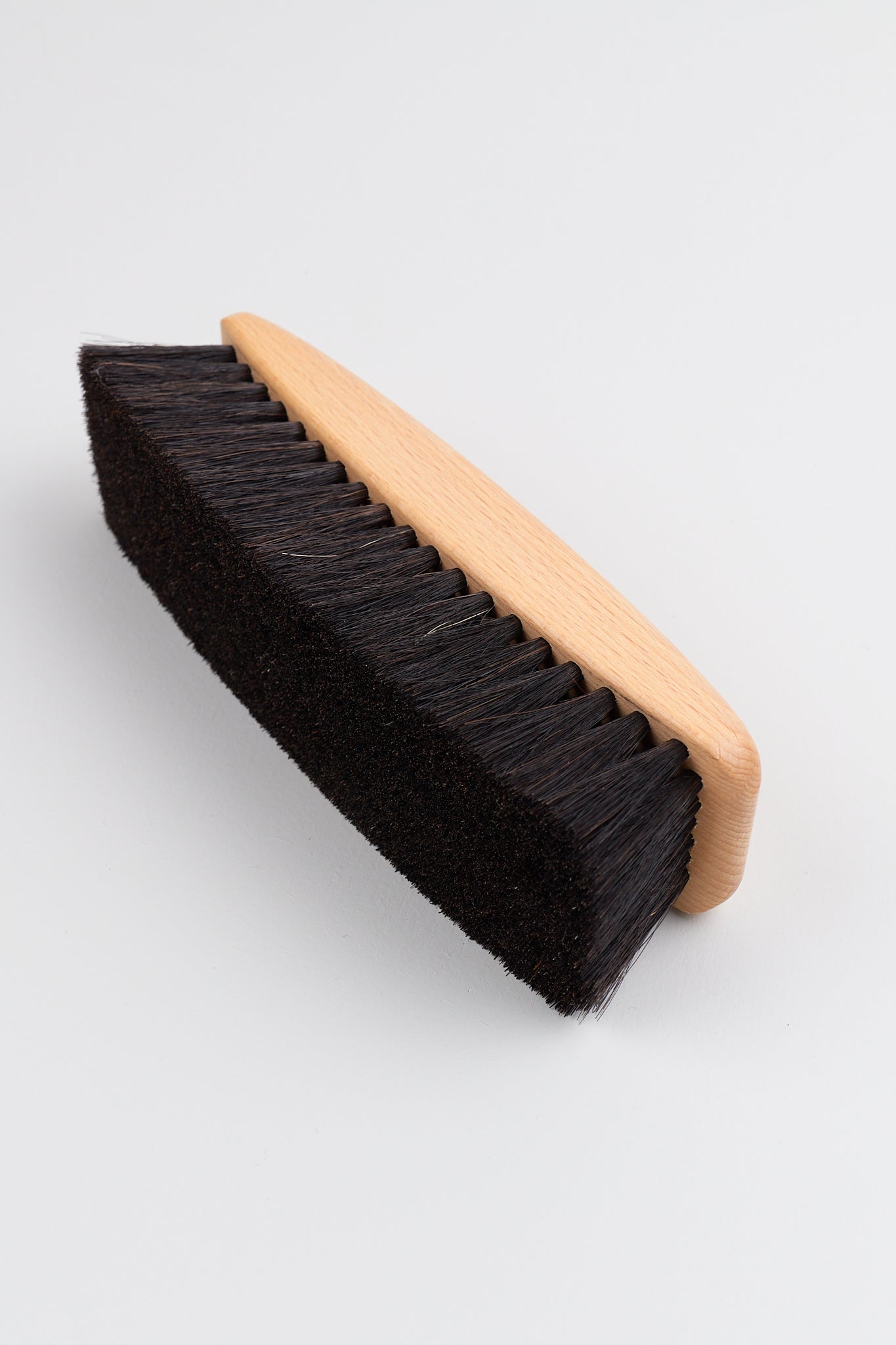 Luksuriøs børste i oljet tre til på pusse sko