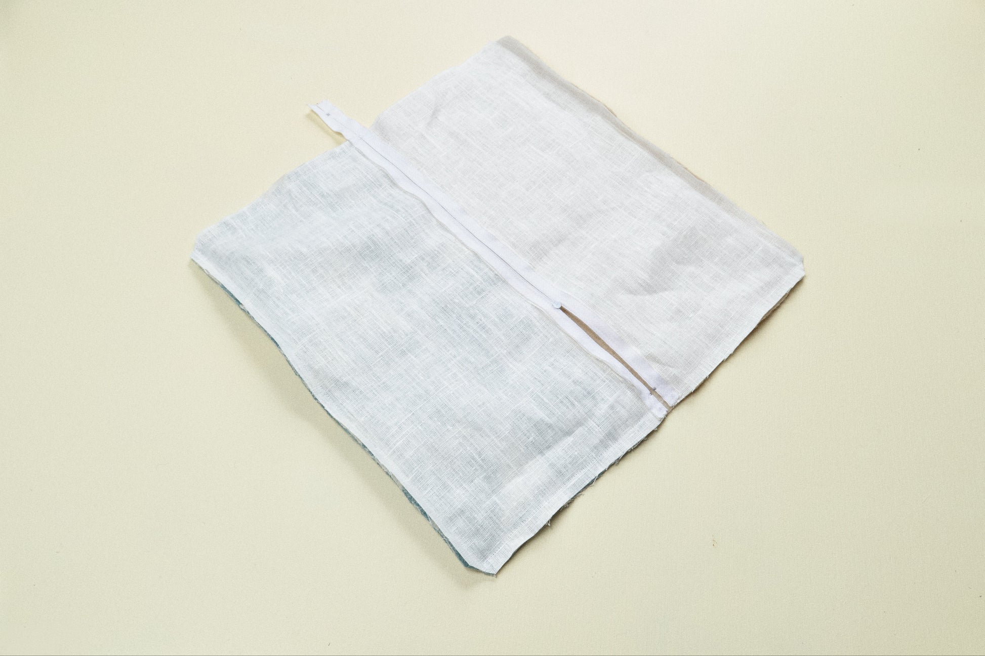 Pute sydd av stoffrester